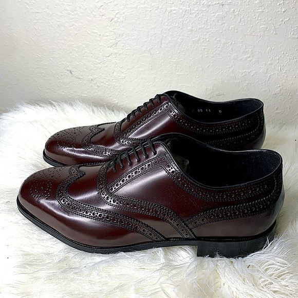 FLORSHEIM Men's Lexington Wing-Tip Oxford - Picture 4 of 13